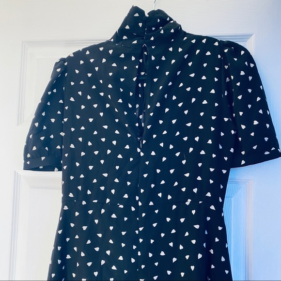 Molly Bracken Twist Highneck Heart Dress - Picture 7 of 7